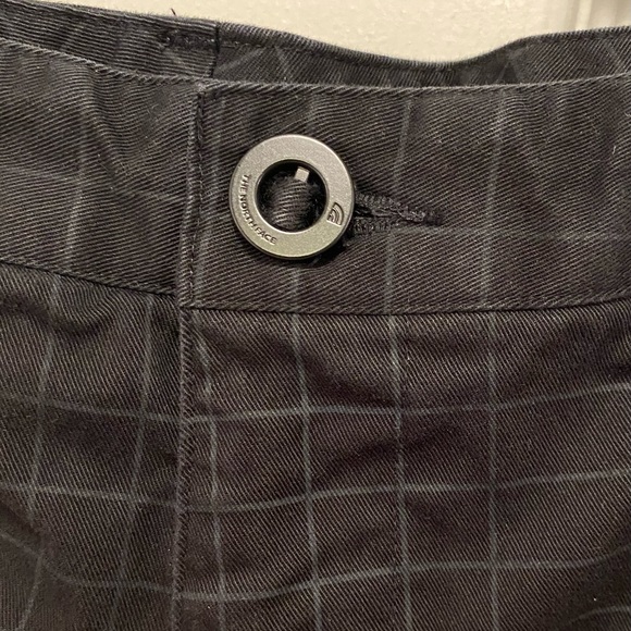 North Face Size 36. These fit on the big side IMO - Picture 5 of 9